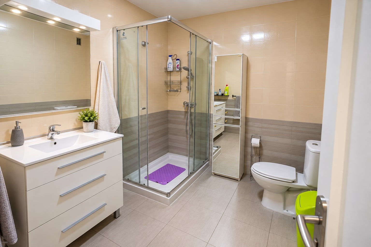 Baño con ducha de Granja 21